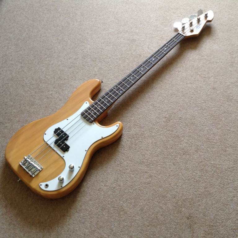 Long-scale Bass guitar  