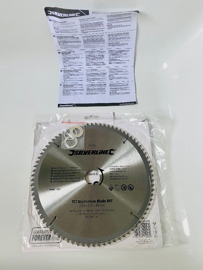 BRAND NEW Silverline TCT Aluminium 250mm Blade 80T Teeth 30mm bore with 25mm 20mm and 16mm rings
