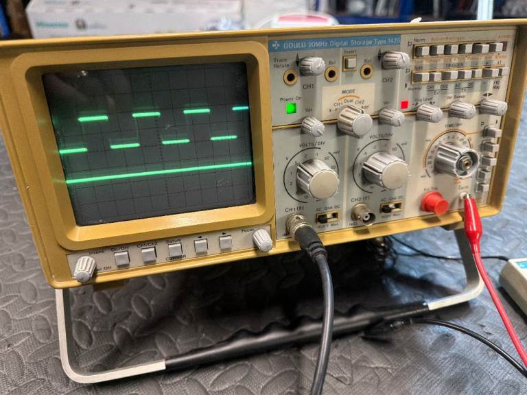  Gould 20MHz Digital Storage Oscilloscope