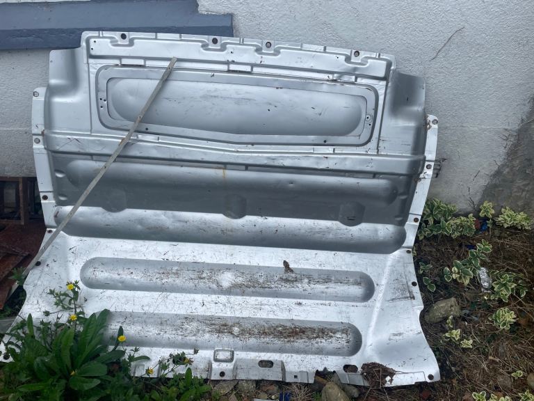 Vauxhall vivaro bulk head 