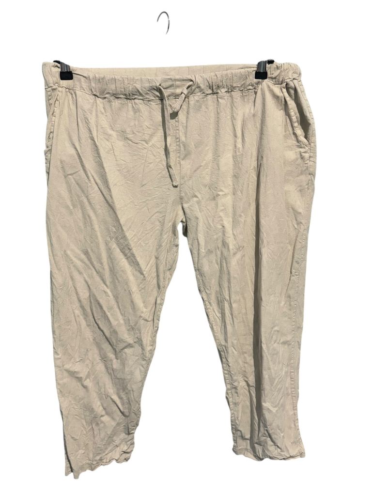 Pale yellow summer trousers UK18