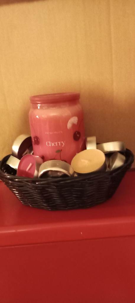 Cherry cola and mixed fruit small hamper 
