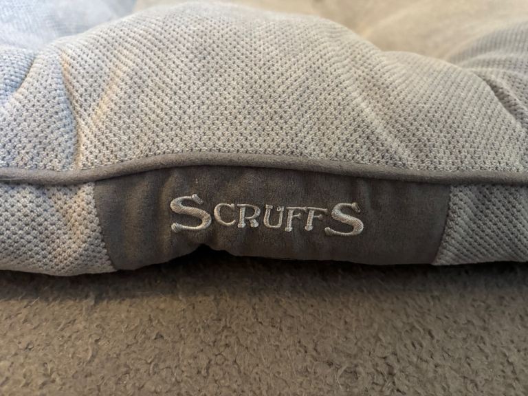 Scruffs Dog Bed – New Without Tags – £10 – Collection Only