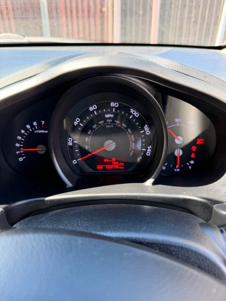 Kia, SPORTAGE, Estate, 2013, Manual, 1591 (cc), 5 doors