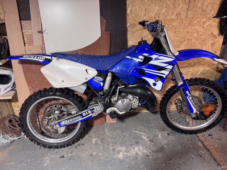 2001 yz 125