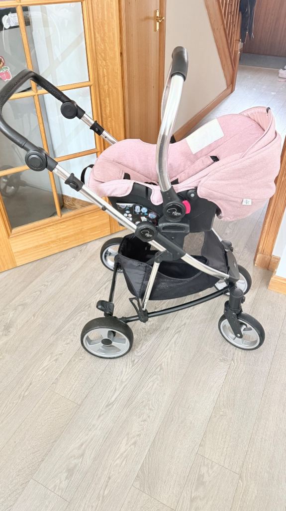 Roma Baby Pink Travel System – Good Condition