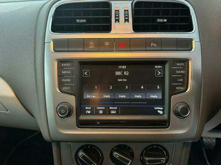 2017 Volkswagen Polo 1.2 TSI BlueMotion Tech beats Euro 6 (s/s) 5dr HATCHBACK Petrol Manual