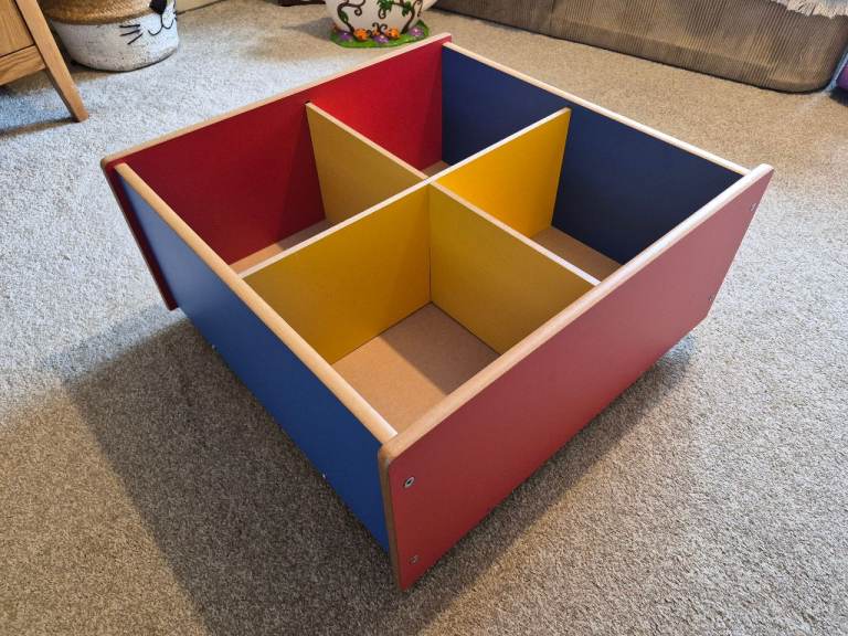 Children's Book Storage, Cubes. Library Bookcase for Picture books 