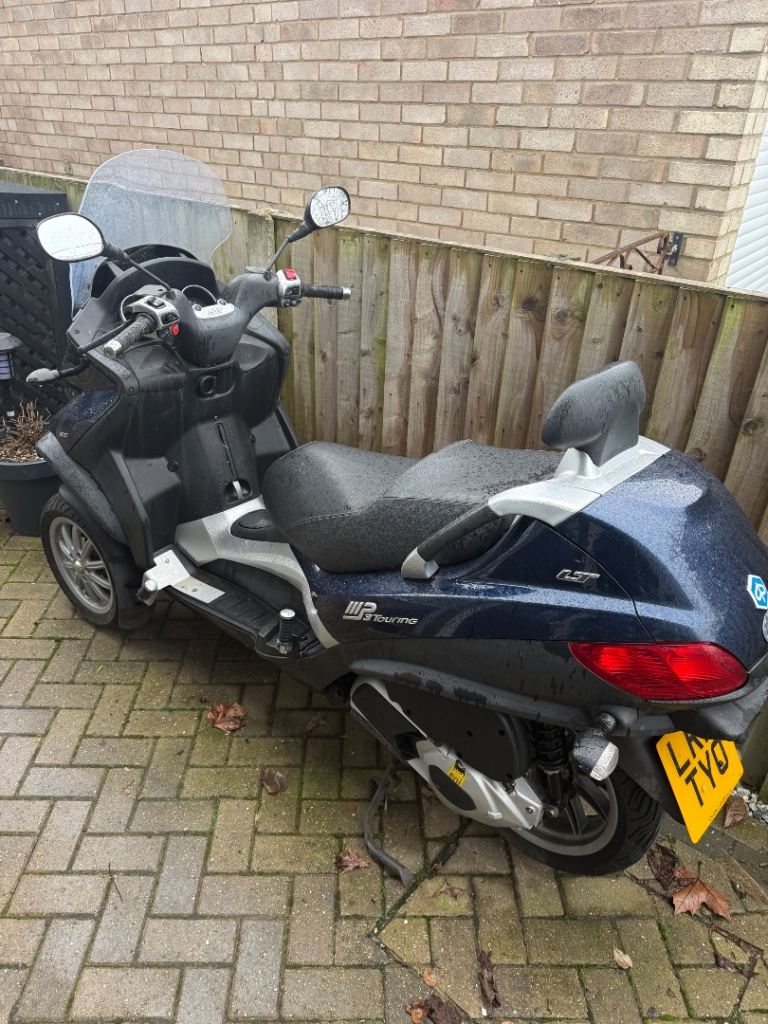 Piaggio, MP3, 2012, 278 (cc)