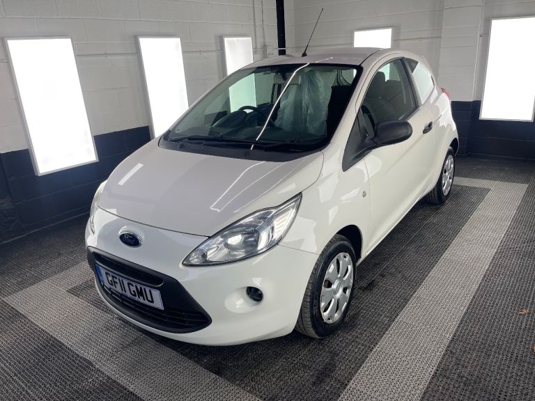 Ford, KA, Hatchback, 2011, Manual, 1242 (cc), 3 doors