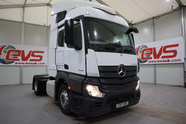 2017 (17 PLATE) Mercedes Benz ACTROS 1840 4x2 Euro 6 Tractor Units