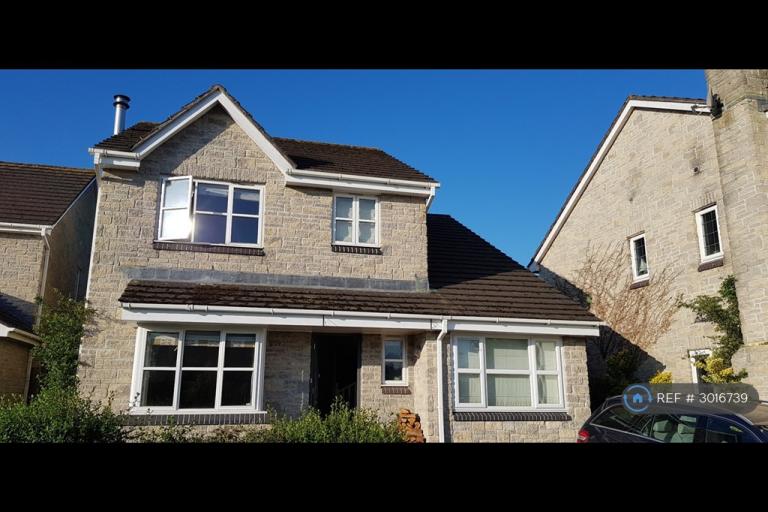 5 bedroom house in Gidleys Meadow, Totnes, TQ9 (5 bed) (#3016739)
