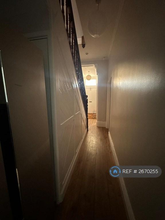 9 bedroom house in Wilmslow Road, Manchester, M20 (9 bed) (#2670255)