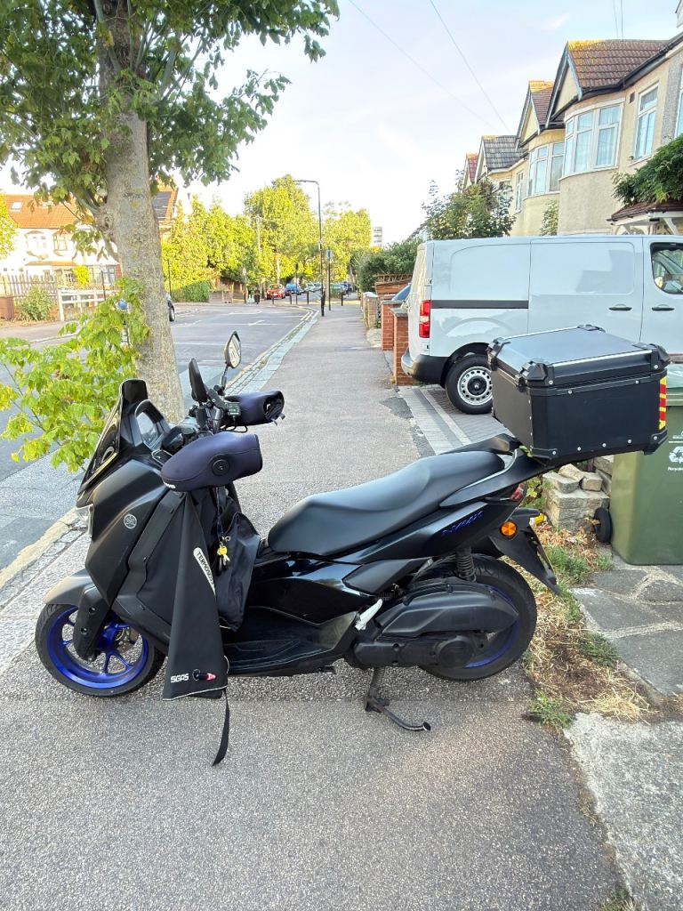 YAMAHA NMAX 125 (2025) – Fully Loaded & Delivery Ready