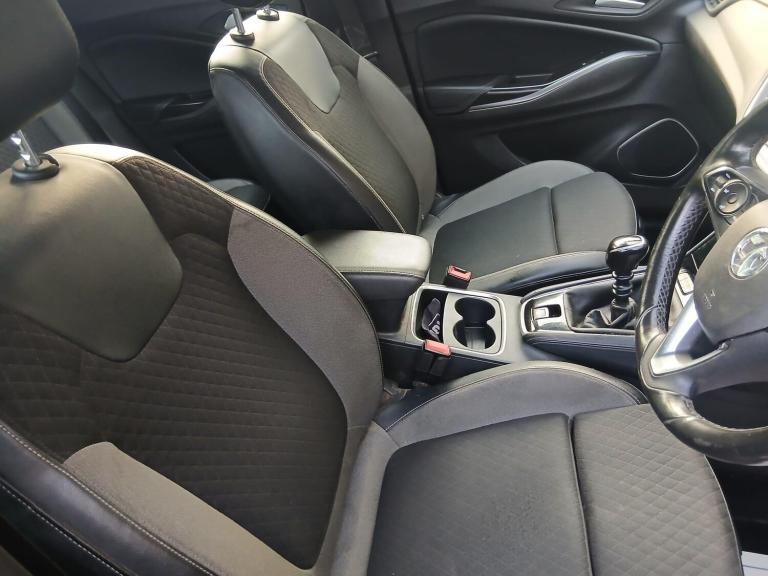 2019 Vauxhall Grandland X 1.2 Turbo Sport Nav 5dr HATCHBACK PETROL Manual