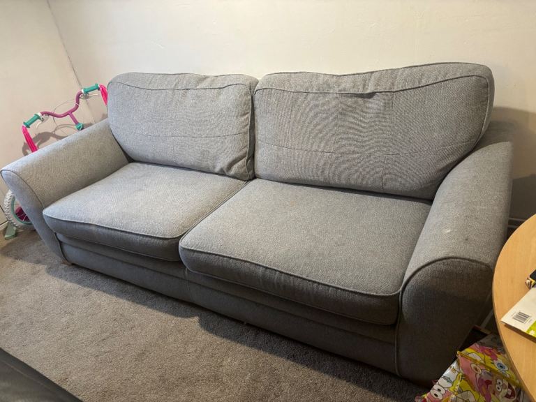 FREE SOFA 