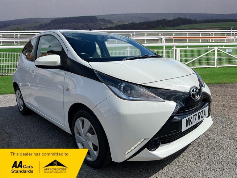 2017 Toyota AYGO 1.0 VVT-i X-Play 5dr HATCHBACK Petrol Manual