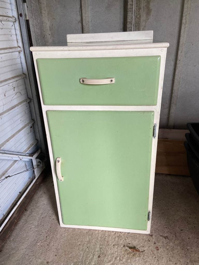 Vintage 1950s kitchen cabinet