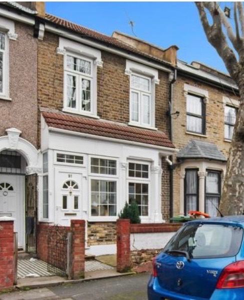 2 Bedroom 1st Floor Flat East Ham