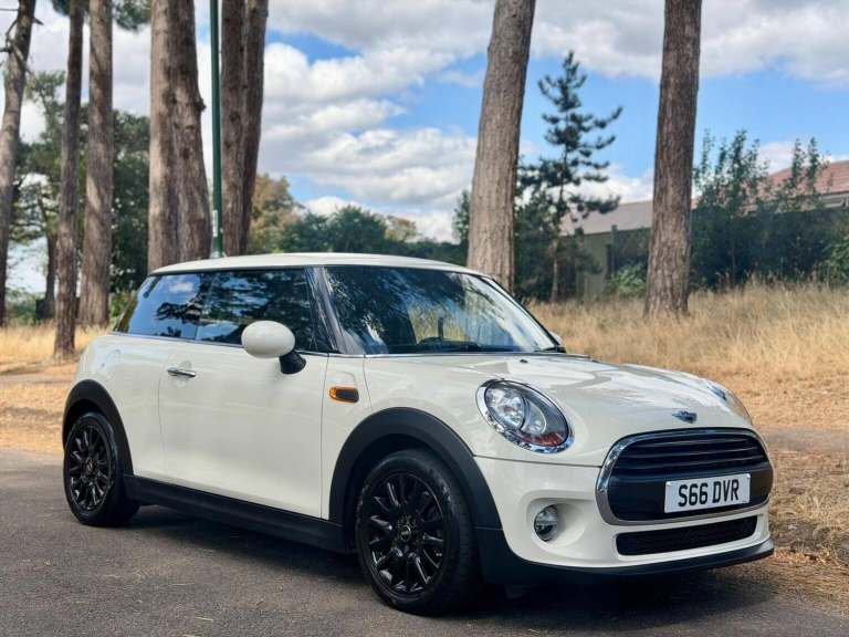 2016 MINI Hatch 1.2 One Euro 6 (s/s) 3dr Hatchback Petrol Manual