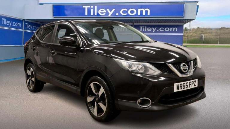 2015 Nissan Qashqai 1.2 DiG-T N-Tec 5dr HATCHBACK PETROL Manual
