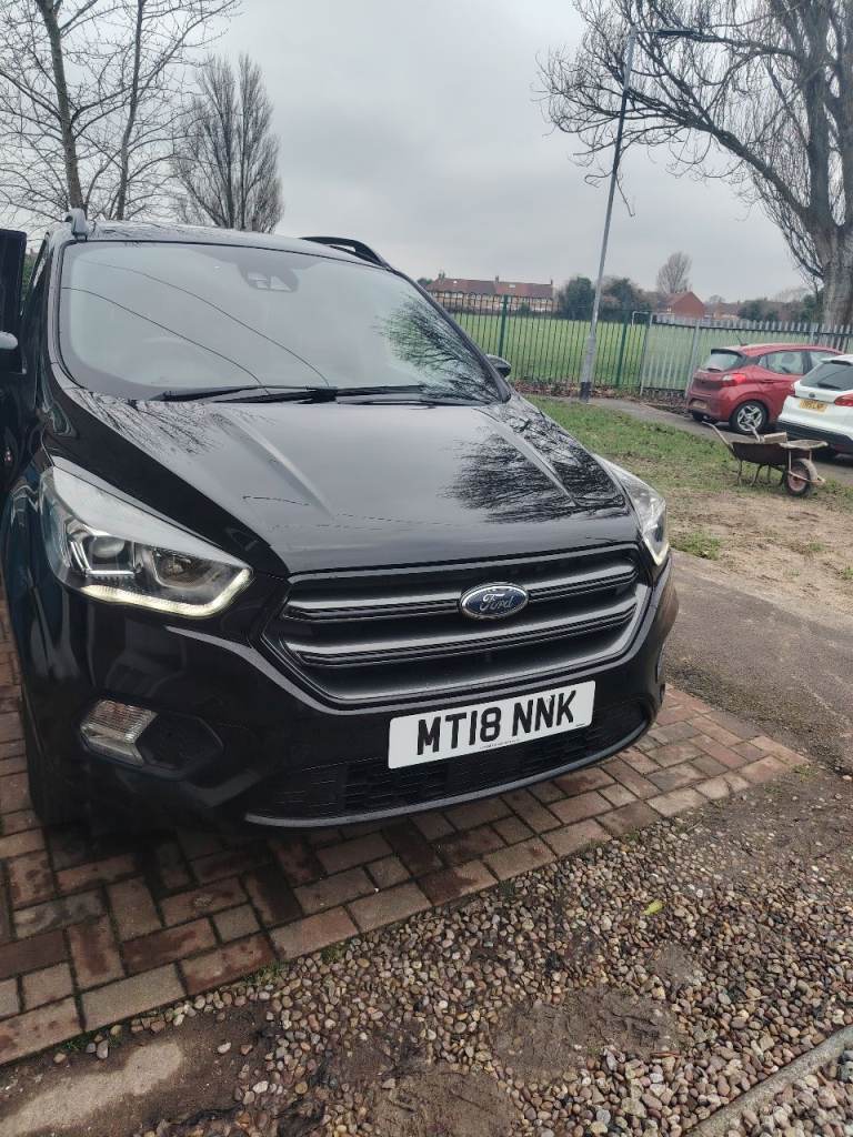 Ford, KUGA, Hatchback, 2018, Manual, 1498 (cc), 5 doors