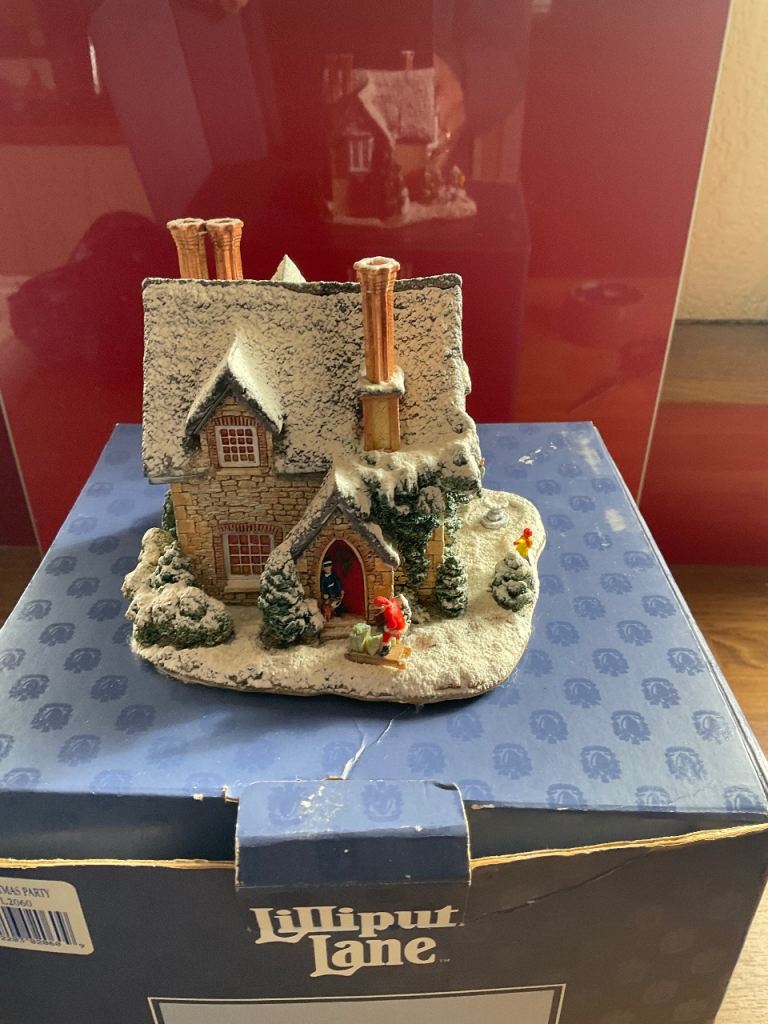 Lilliput lane 