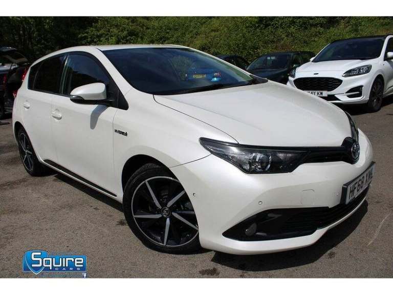 Toyota Auris VVT-h Design Hatchback HYBRID Automatic