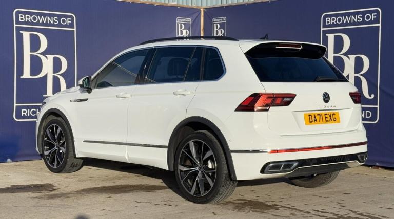2021 Volkswagen Tiguan 1.5 TSI R-Line SUV 5dr Petrol DSG Euro 6 (s/s) (150 ps) SUV Petrol Automatic