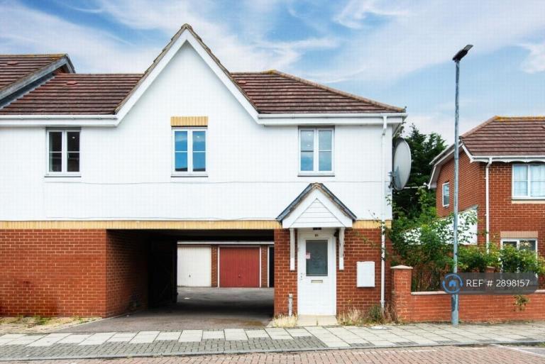 2 bedroom house in Kentlea Road, London, SE28 (2 bed) (#2898157)