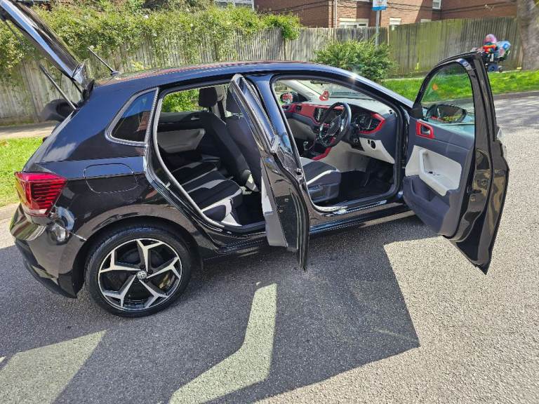 2019 Polo Manual Low insurance MOT HPI clear 
