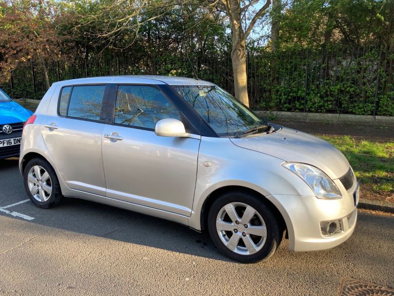 SUZUKI SWIFT AUTOMATIC 1.5 PETROL 