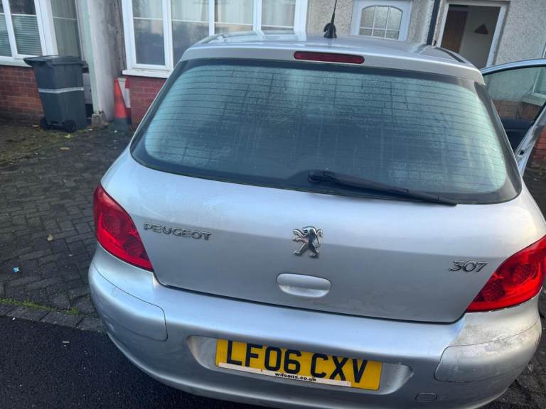 Peugeot, 307, Hatchback, 2006, Semi-Auto, 1587 (cc), 5 doors