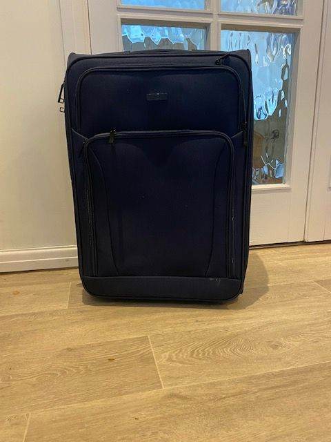 Medium Suitcase Excellent Condition