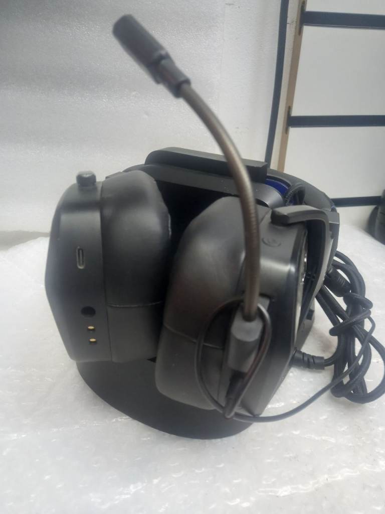 Mpow BH455A Gaming Headset with Charging Dock – Good Condition