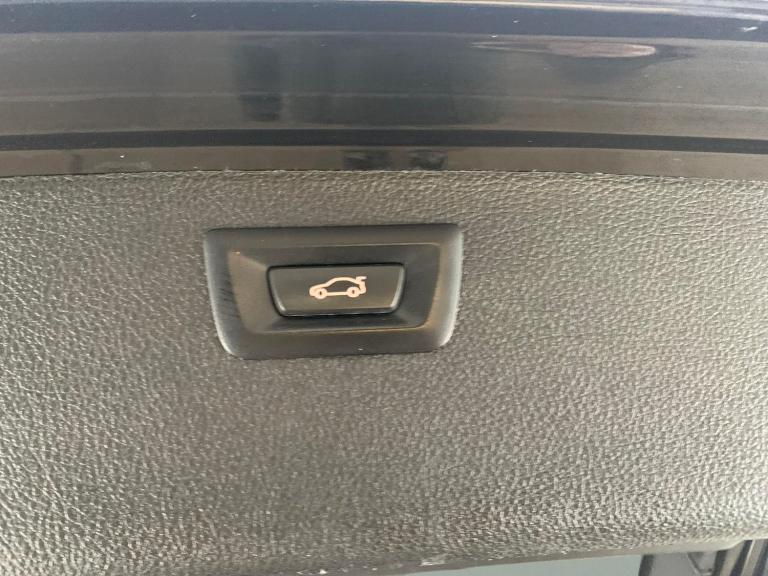 2018 BMW 3 Series 2.0 320d M Sport Shadow Edition Touring 5dr Diesel Auto Euro 6 (s/s) (190 p Est...