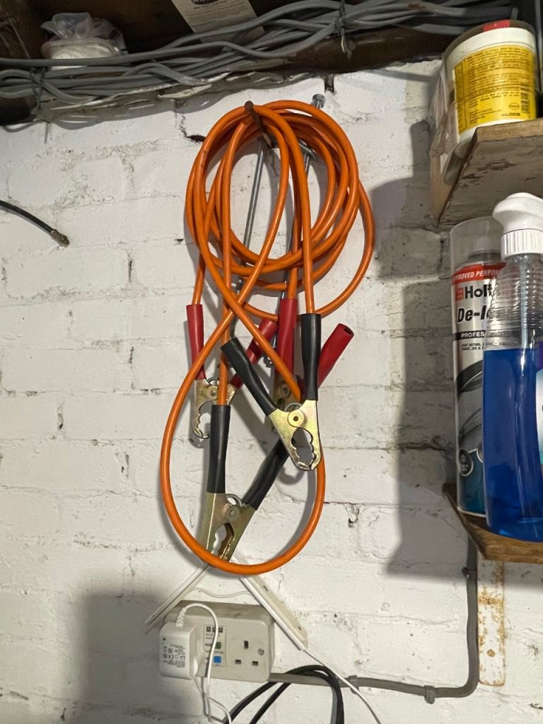 Heavy duty jump leads