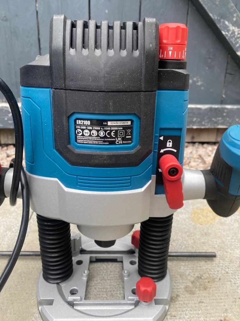 Erbauer Router ER2100