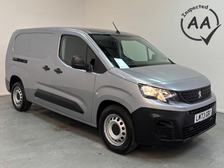 2023 Peugeot Partner 950 Professional Premium + L2 LWB 1.5 BlueHDi 100ps Light Van Diesel Manual