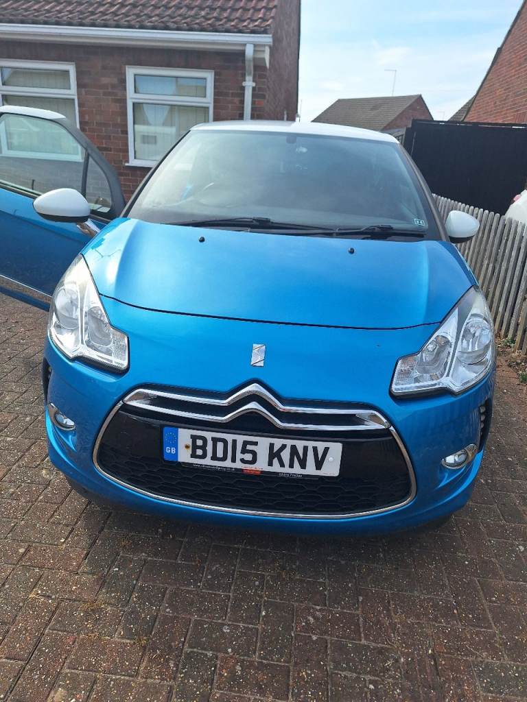 Citroen, DS3, Hatchback, 2015, Manual, 1560 (cc), 3 doors