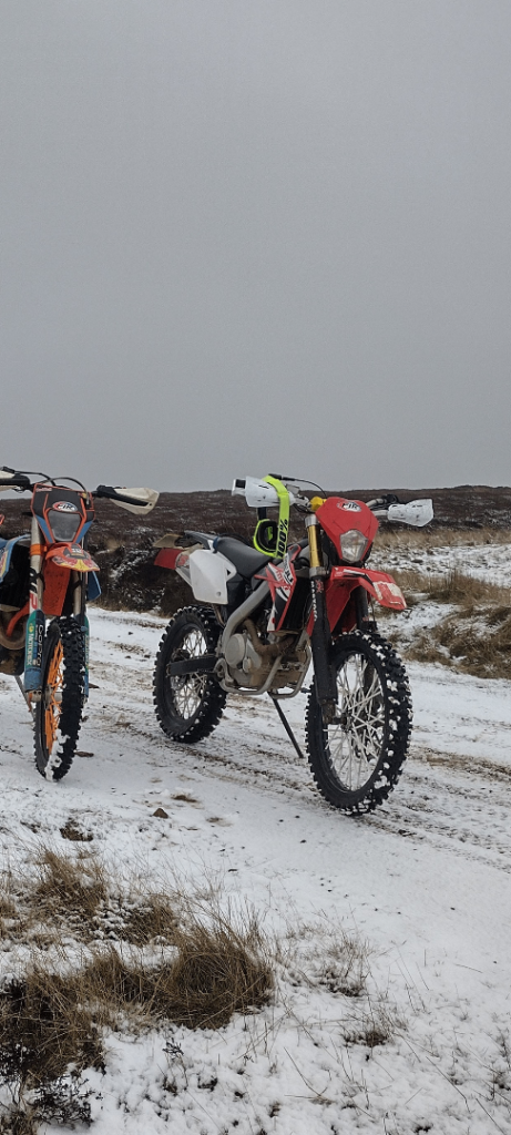 Rieju marathon pro 125cc road legal (day time MOT) 