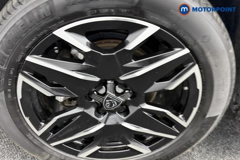 2024 Peugeot 3008 1.2 Hybrid 136 GT 5dr e-DSC6 SUV Petrol Automatic