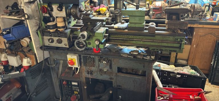 Emco maximas super 11 lathe