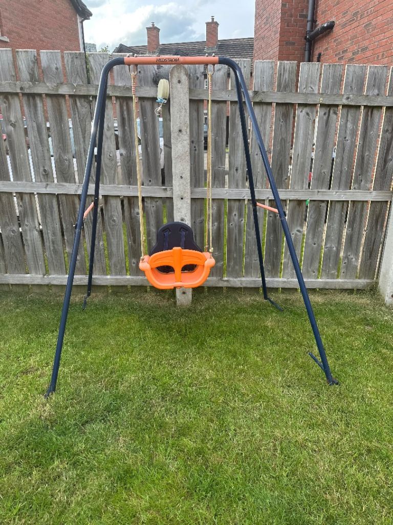 Hedstrom Deluxe 3 in 1 Toddler Swing