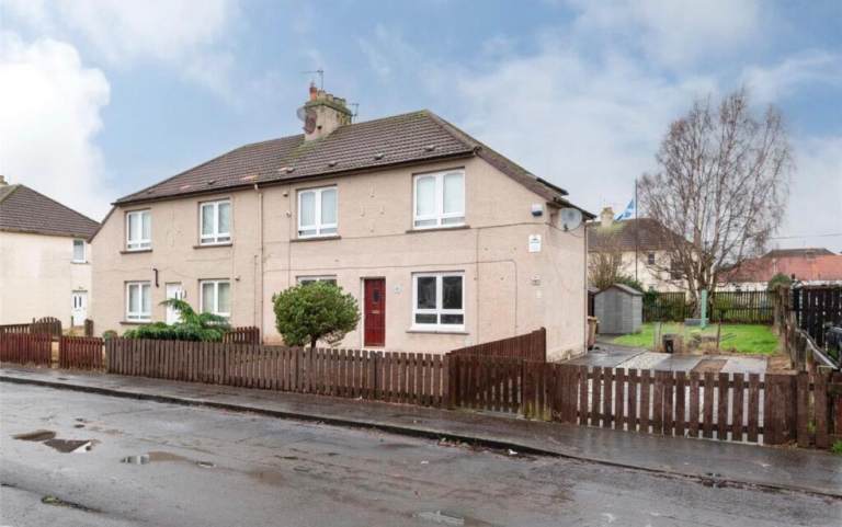 1 Bedroom Ground-floor flat for rent  