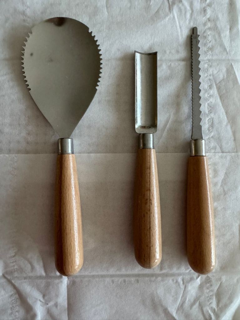 Carving Kit