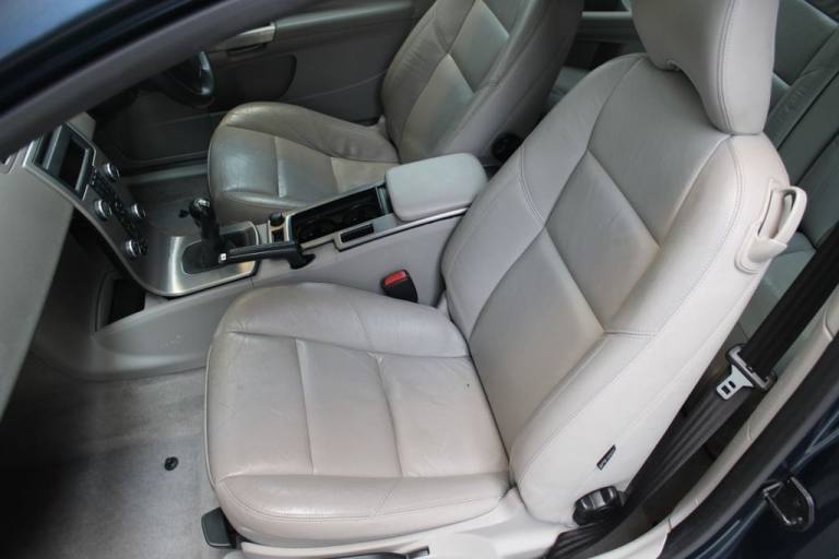 2007 Volvo C30 2.0 SE Lux Coupe 2dr Petrol Manual (177 g/km, 143 bhp) Coupe Petrol Manual