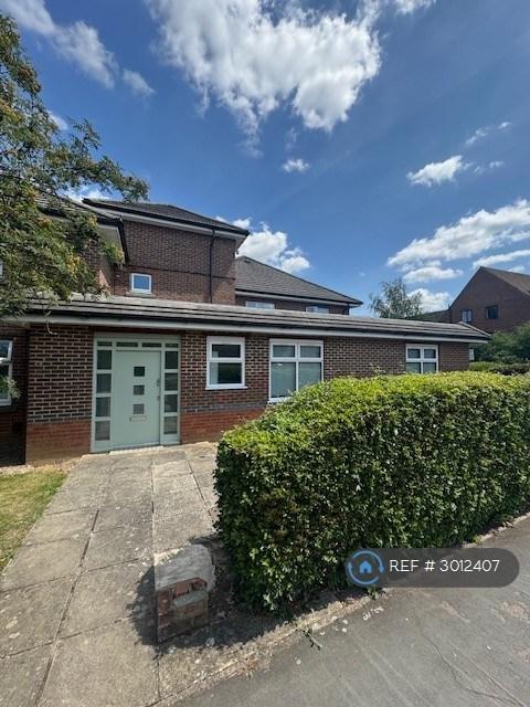 2 bedroom house in Wellfield Road, Hatfield, AL10 (2 bed) (#3012407)