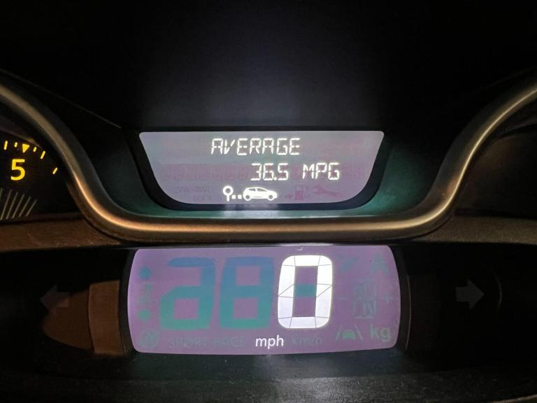 2016 Renault Trafic 1.6 dCi 27 Sport Nav SWB Standard Roof Euro 6 5dr Panel Van Diesel Manual