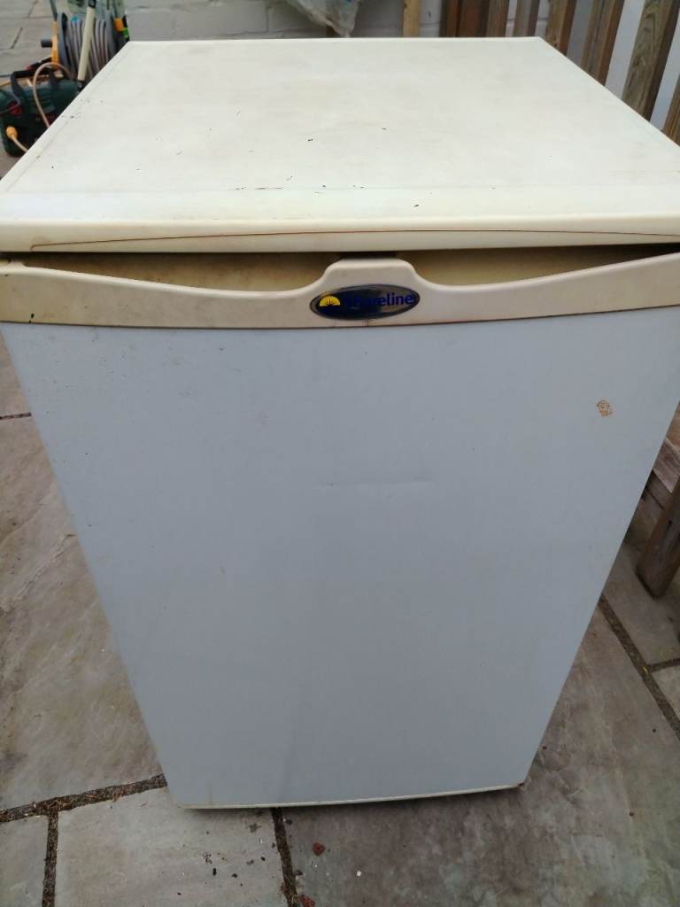 Shoreline 12v fridge for boat 